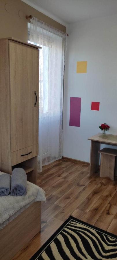 Hostel Roza 수바우키 외부 사진